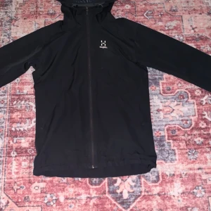 Haglöfs jacka  - Tja säljer nu min Haglöfs jacka som är i  rätt så bra så bra skick