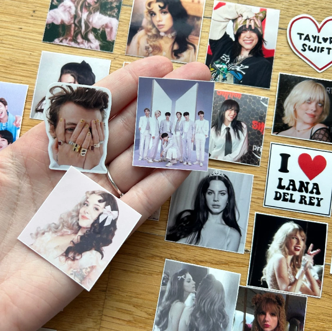 Artist klistermärken 🩷 - 90