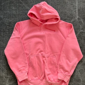 Adidas Hoodie - Adidas Hoodie  Rosa, tvättat utseende  Strlk XL , stor i storleken Oversized