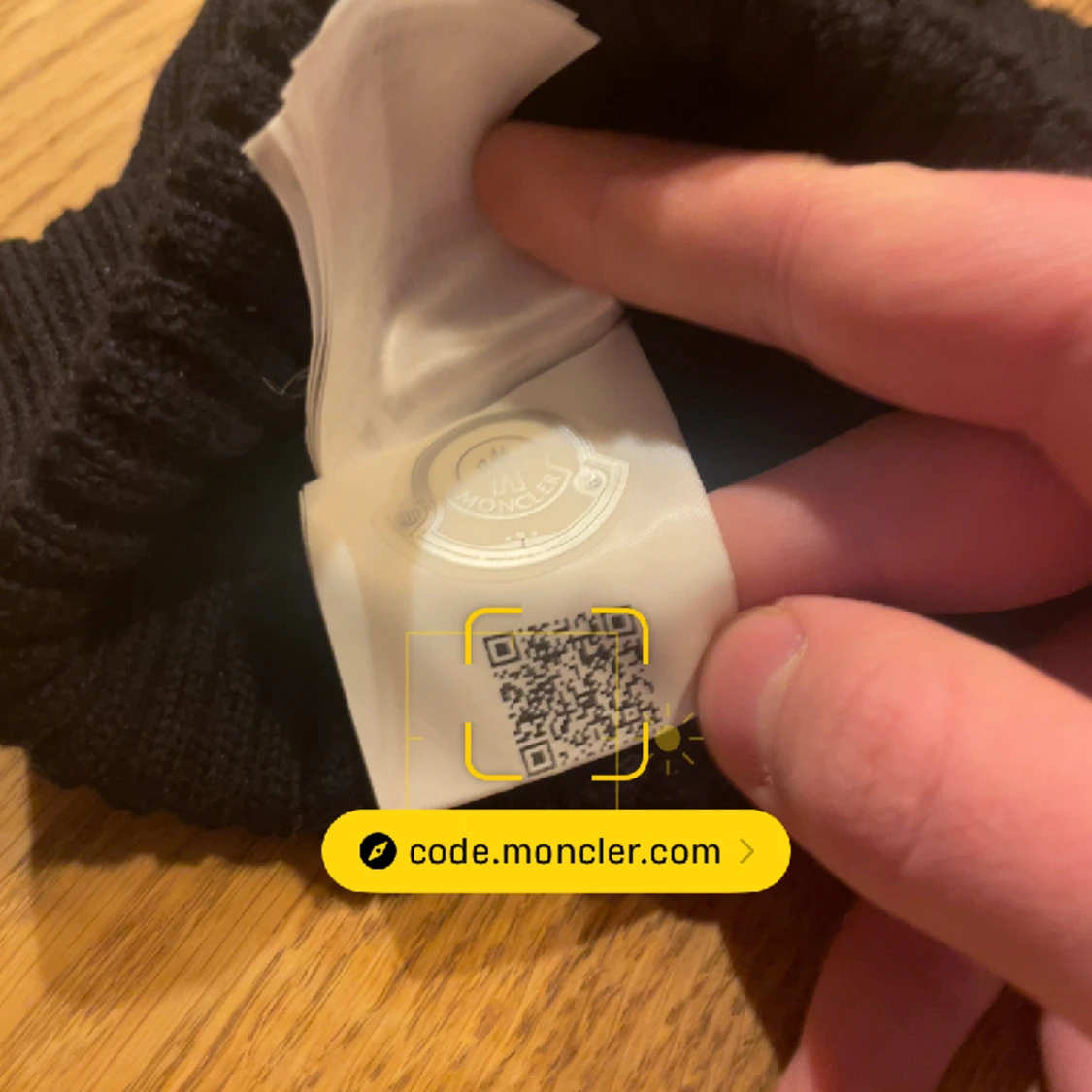 Moncler beanie  - 90