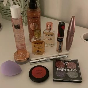 Smink och parfym  - Finns rem beauty, loreal paris, maybelline, w7 o mer. Vissa är helt oanvända, andra är lite använda, priset gäller allt på bilden! RITUAL & BLUSH SÅLD!