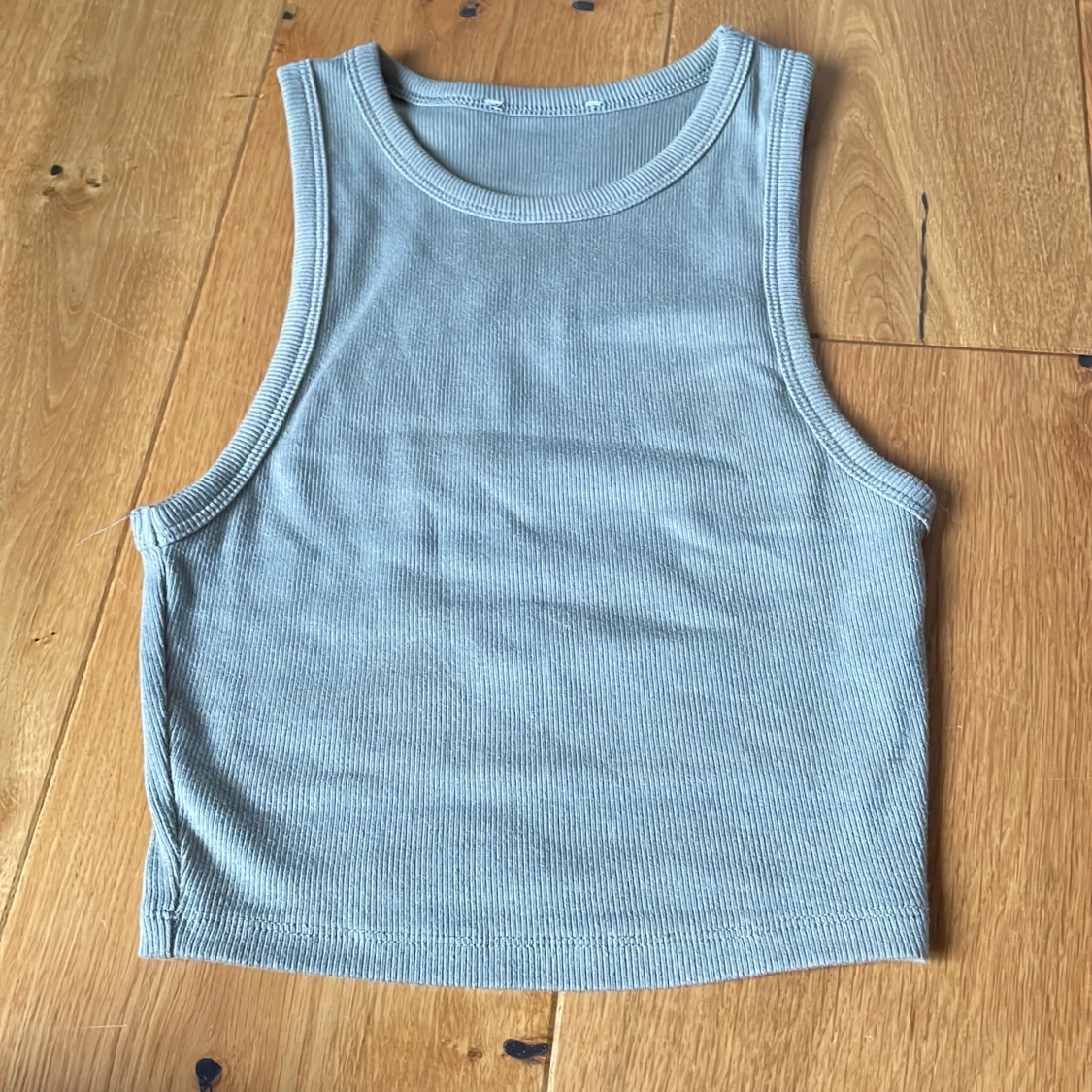 4 linnen 8-14 år - 90