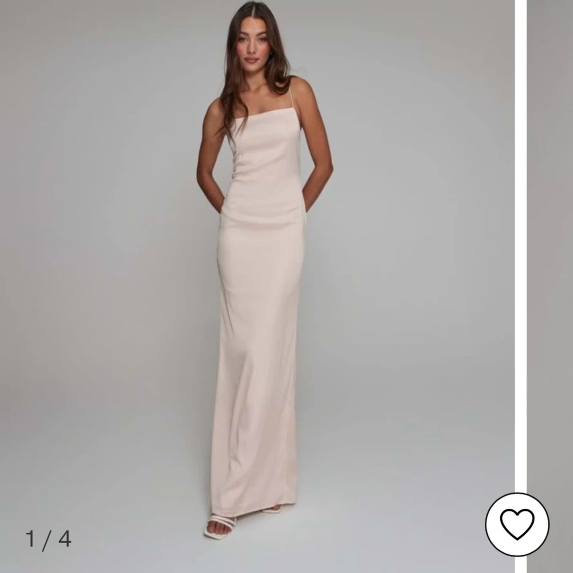 Säljer min balklänning från Nelly! - 90