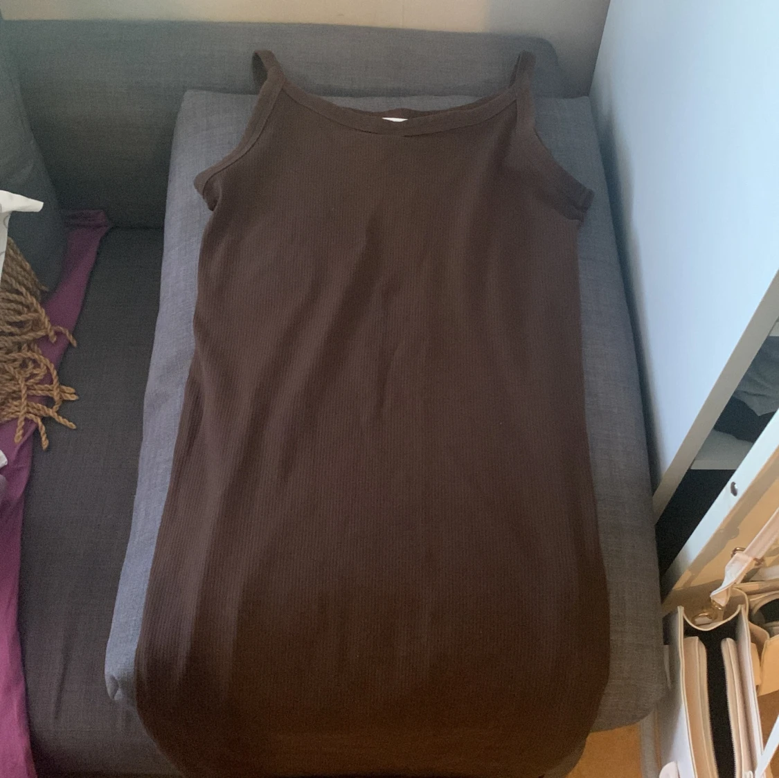 Brun basic klänning/medellängd  - 90