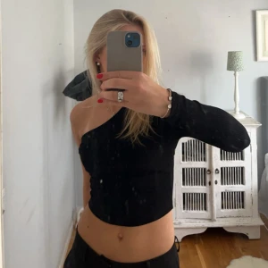 Festtopp NA-KD - Festlig topp från NA-KD🖤 Nyskick! 