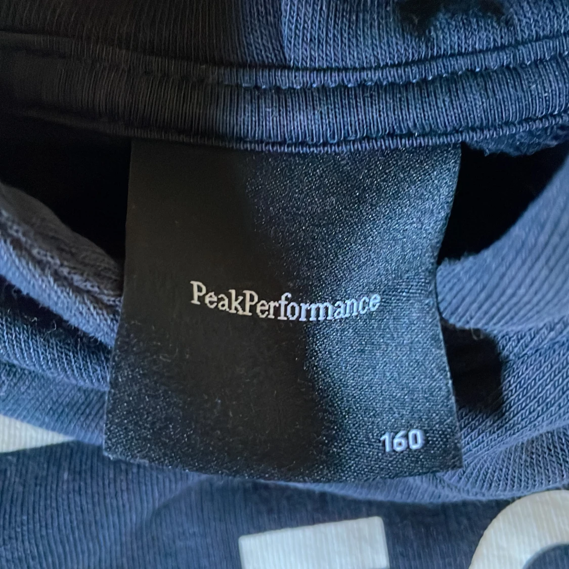 2 peakperformance tröjor - 90