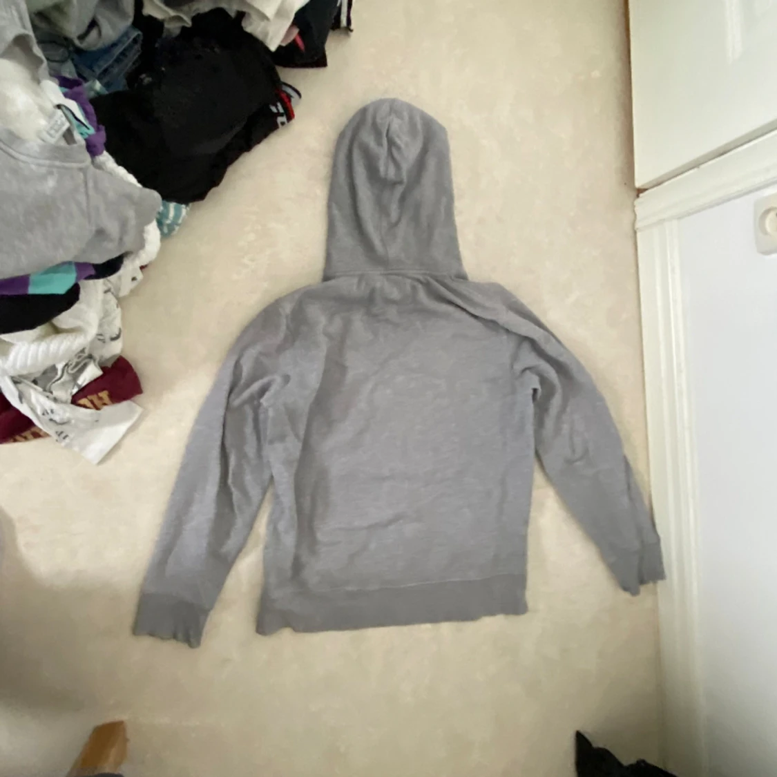 Levi’s hoodie - 90