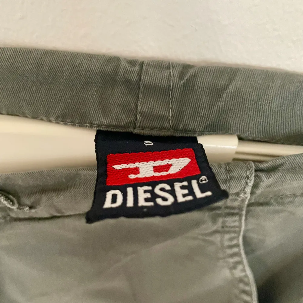 Small, diesel byxor, använda, köpta i Italien . Jeans & Byxor.