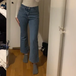 Blå jeans - Från H&M