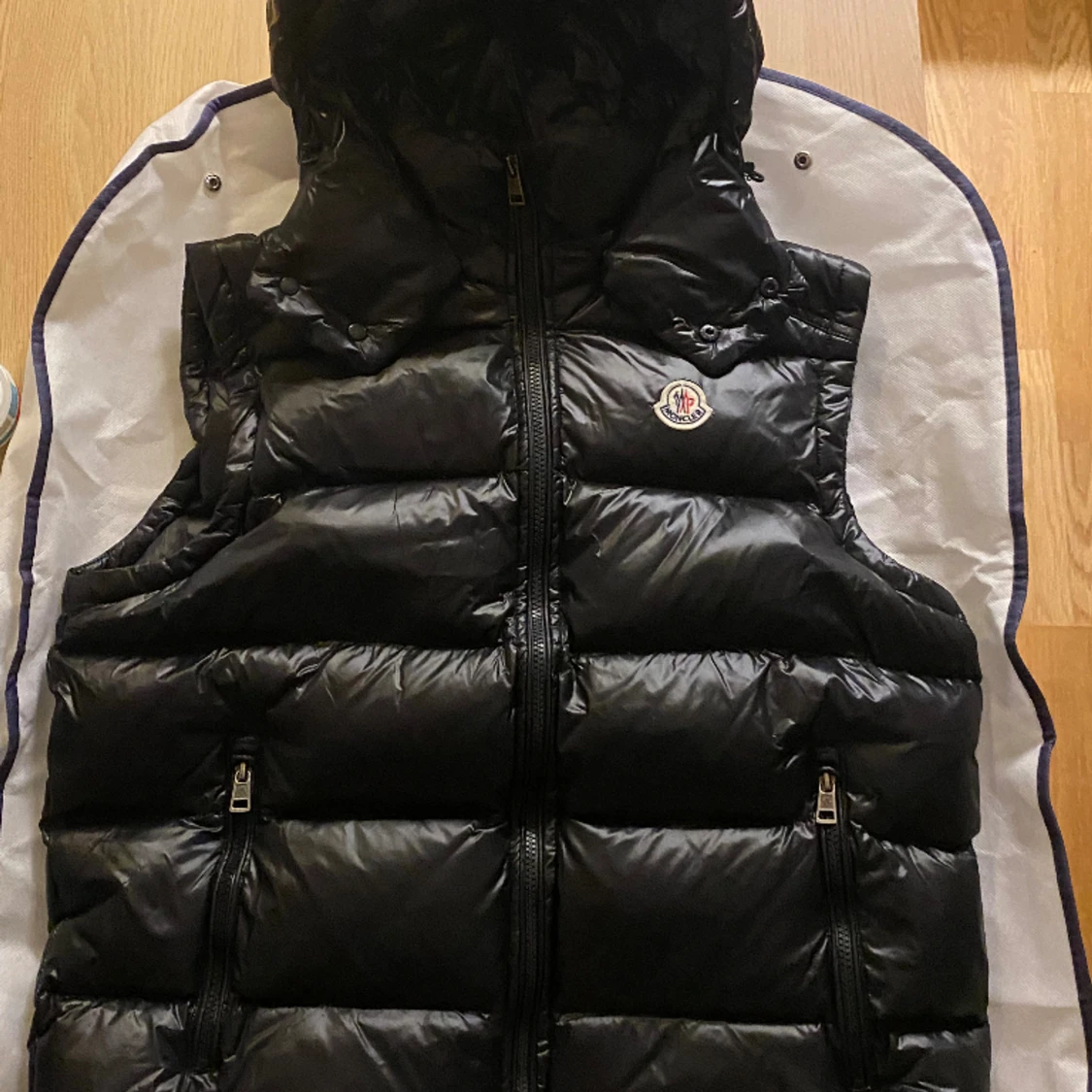 Moncler väst