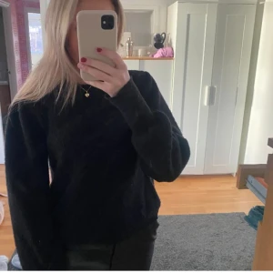 Stickad tröja - As snygg mysig stickad tröja. 