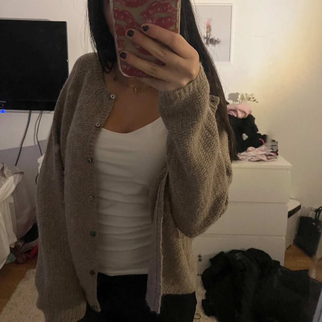 Glittrig stickad Kofta  - 91