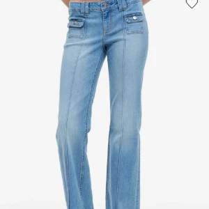 Jeans - Säljer dessa eftertraktade jeans från H&M i stl 36 ❤️ Typ aldrig använda