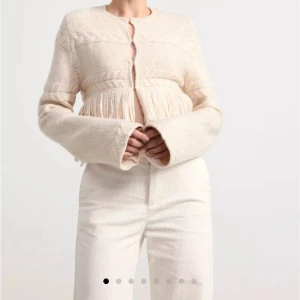 Kofta med fransar - Använd 2 gånger, nypris 499