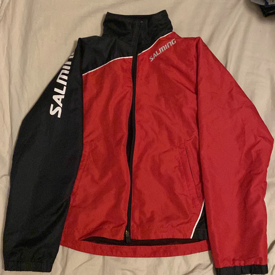 Röd/Svart träningsjacka (Salming)
