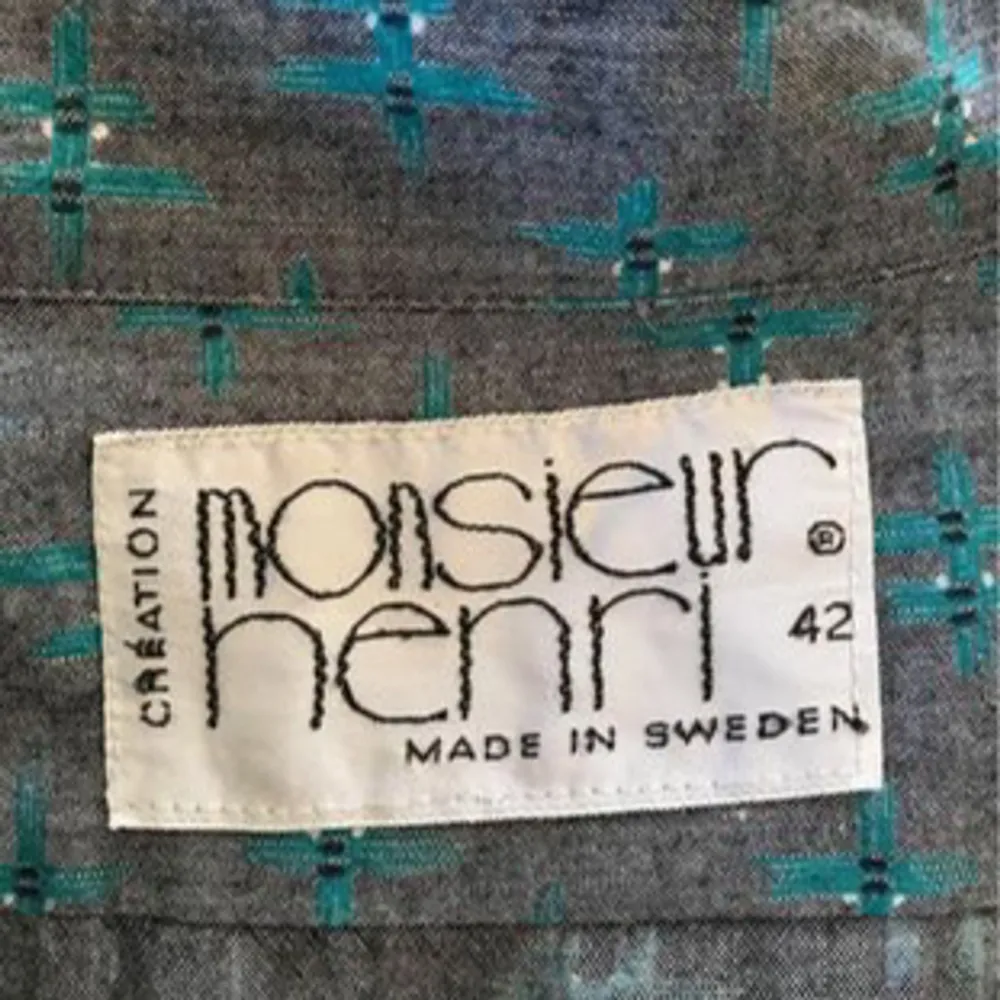 Herr skjorta från cr’earion monsieur Henri  Made in Sweden  50% polyester  50% bomull . Skjortor.
