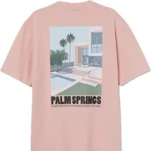 Palm springs T-shirt i storlek M herr. Använd fåtal gånger skönt köp till sommaren😎☀️⛱️