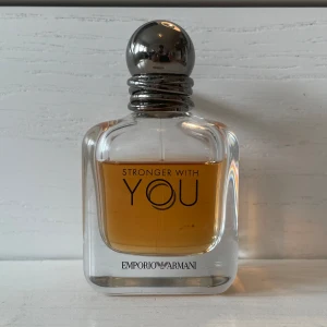 Stronger with you original 30 ml till bytes  - Stronger with you original 30 ml till bytes. Är cirka 75 % full och kan även köpas vid prisförslag.