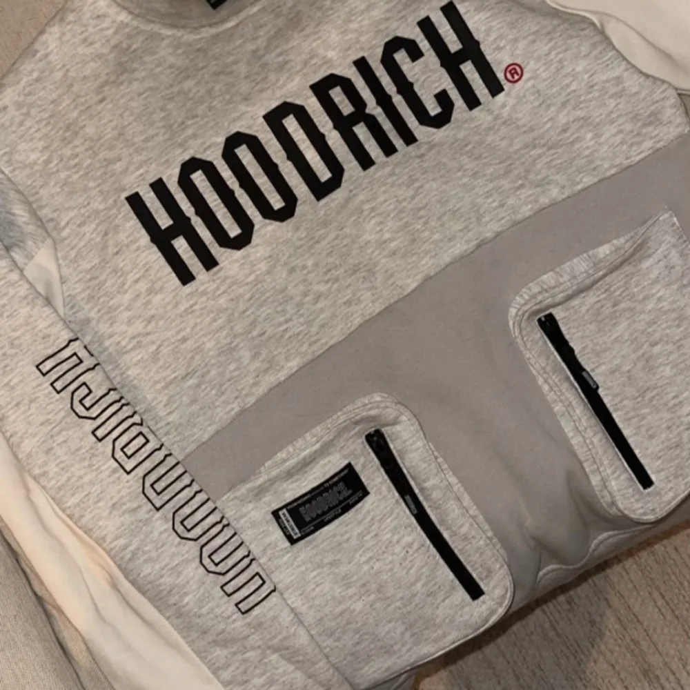 Hoodrich tjocktröja. Tröjor & Koftor.