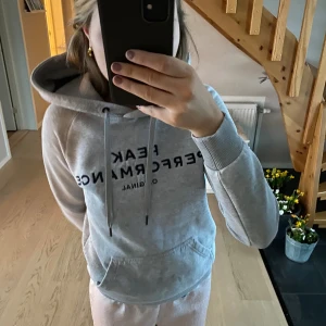 Hoodie - Jätte fin hoodie💗