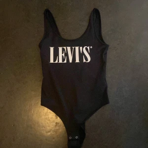 levis body - aldrig använd endast testad, helt ny 479 säljer för 200