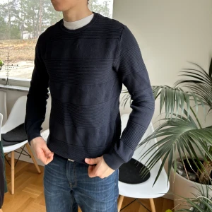 collagetröja/overshirt - Schysst collagetröja ifrån dressman i storlek M 