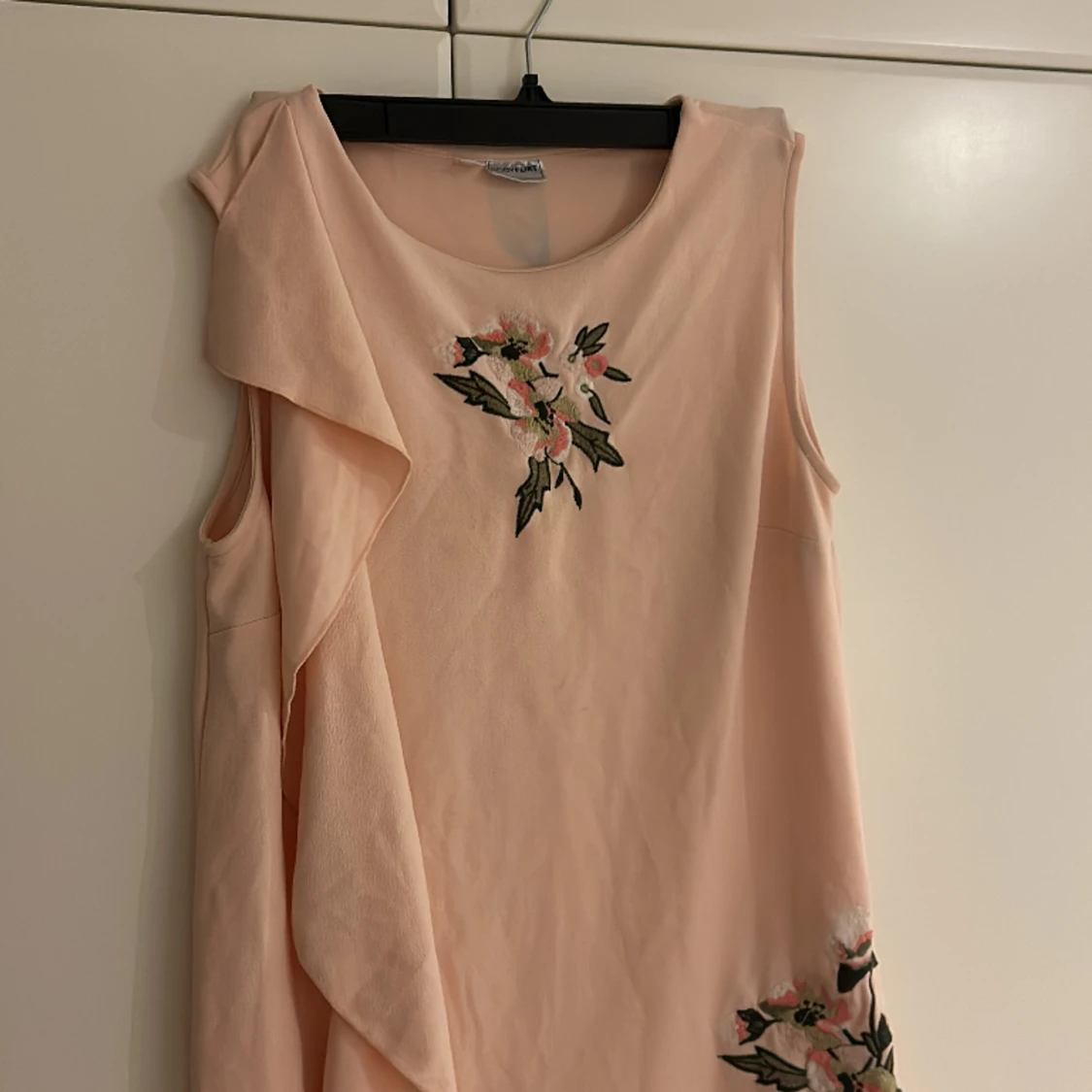 Rosa klänning ifrån bodyflirt st 36-38 - 90