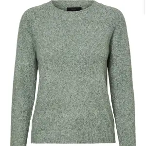 Jätteskön stickad tröja från vero moda 💕 Inga defekter, nypris 249kr