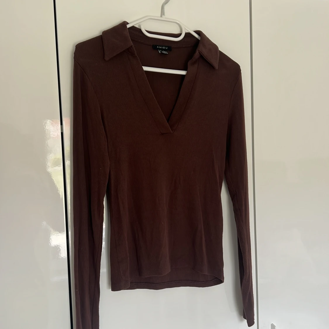 Brun långärmad tröja  - 90