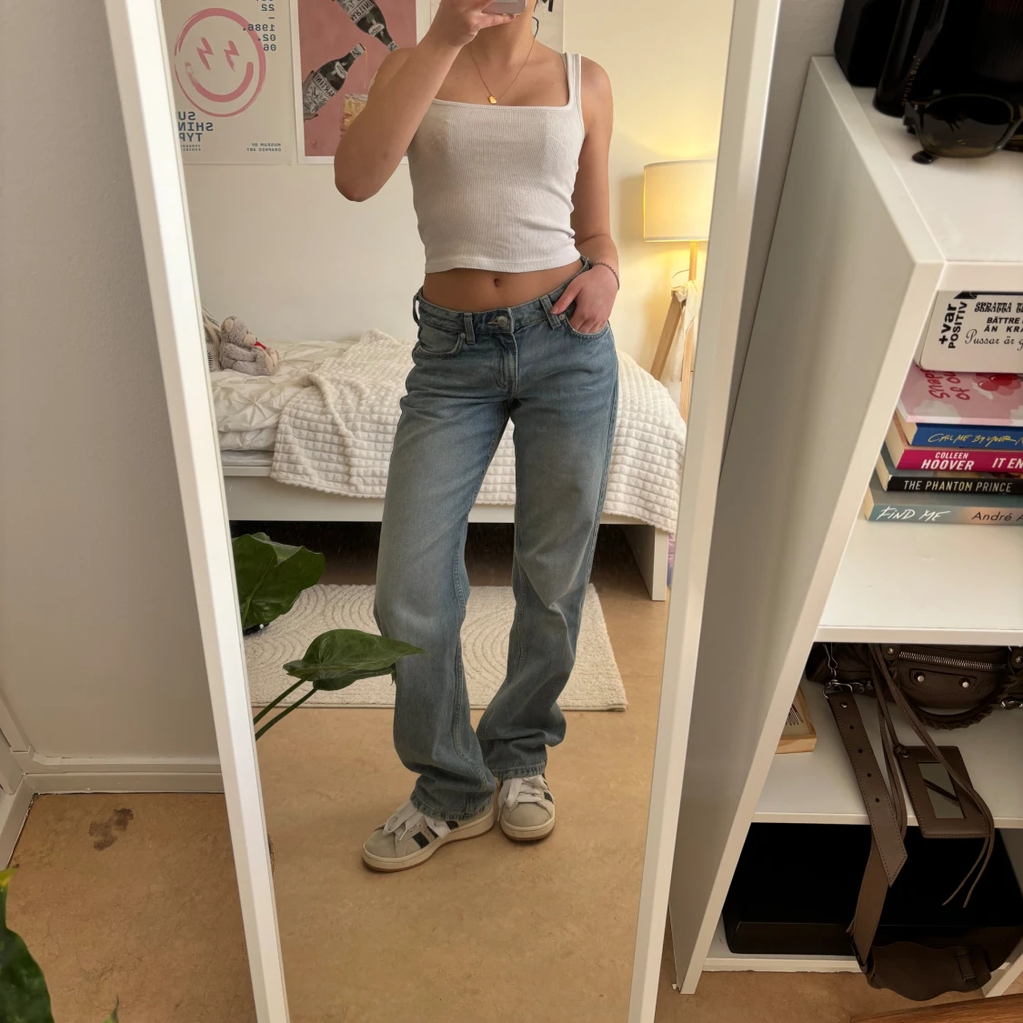 Weekday Arrow Jeans  - 90