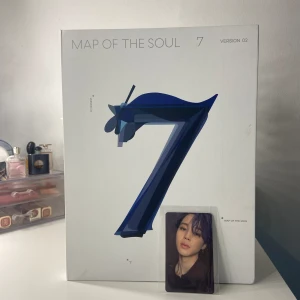 BTS Kpop album-Map of the soul  - I väldigt bra skick, photocard kommer med 💕