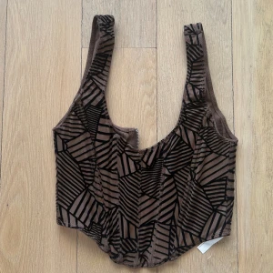Urban outfitters korsett - Fin strukturerar korsett från  Urban outfitters 