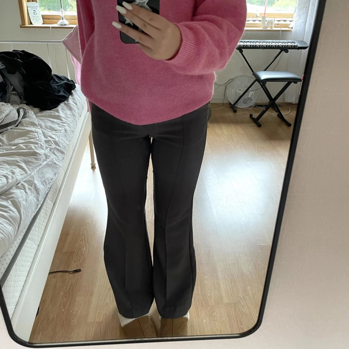 Grå kostymbyxor  - 91