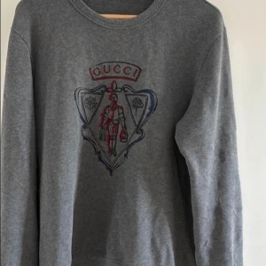 Gucci sweatshirt - Bra skick