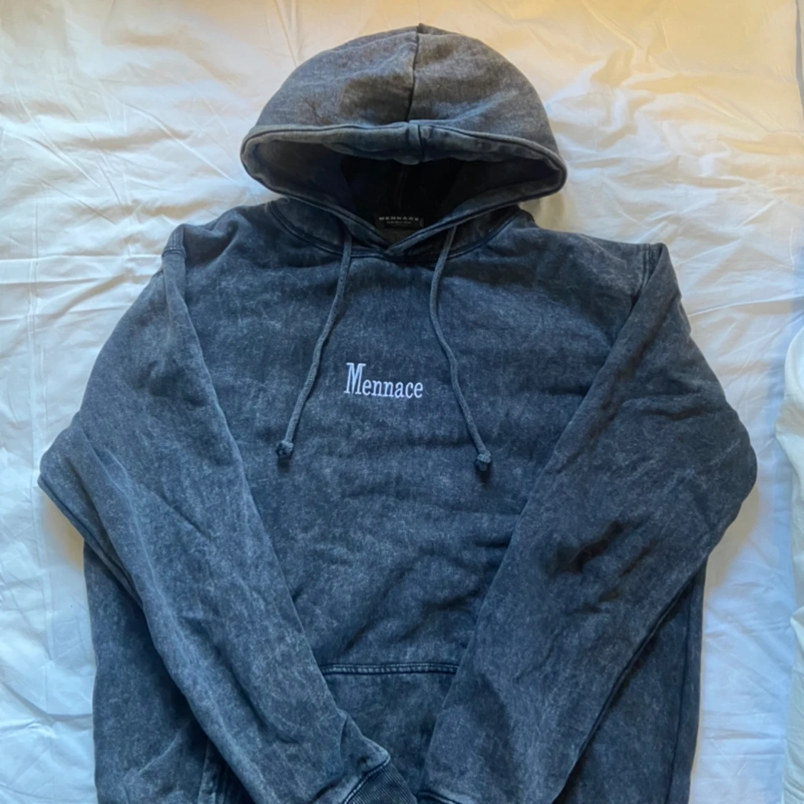 Grå hoodie Mennace - 90