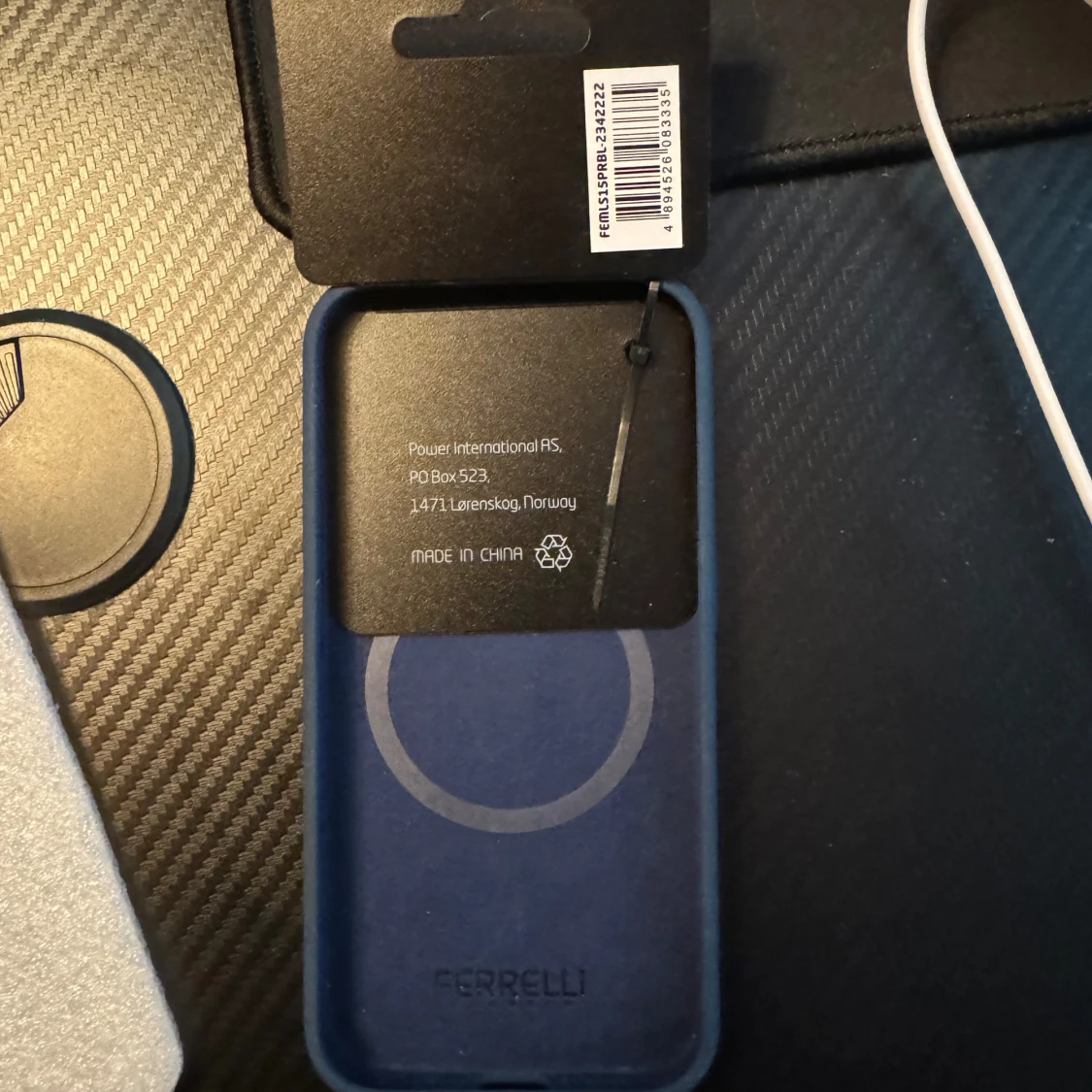 Ferrelli magnetiskt Liquid silikon skal iPhone 15 Pro, blå - 90