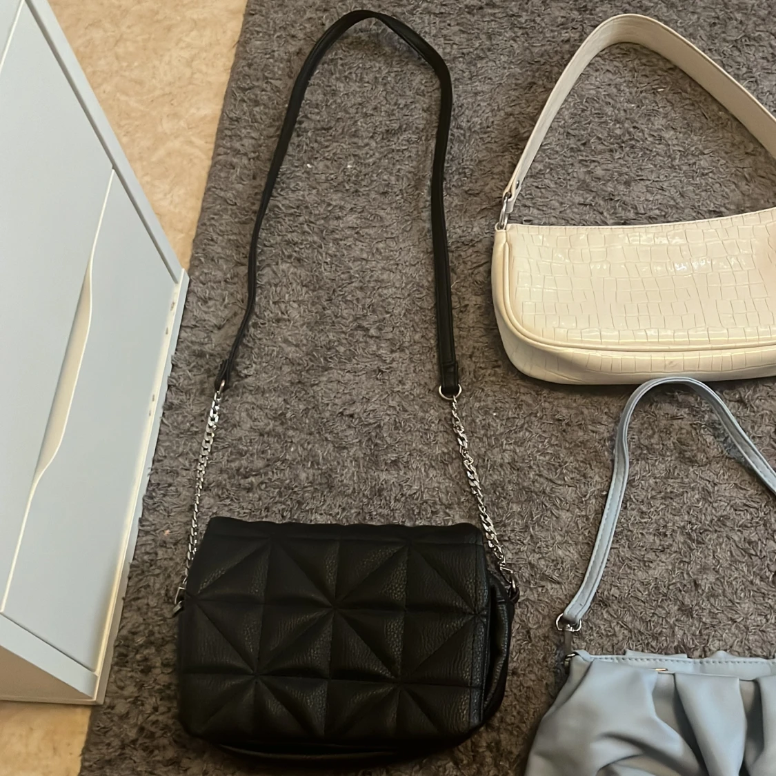 Säljer mina 4 väskor ja it andvänder länge - 90