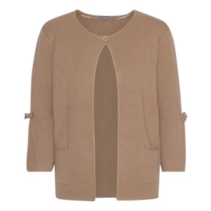 Marinello kofta - Mycket ljusare i verkligheten, skriv privat för att se bättre. Storlek M och i jättefint skick 😁