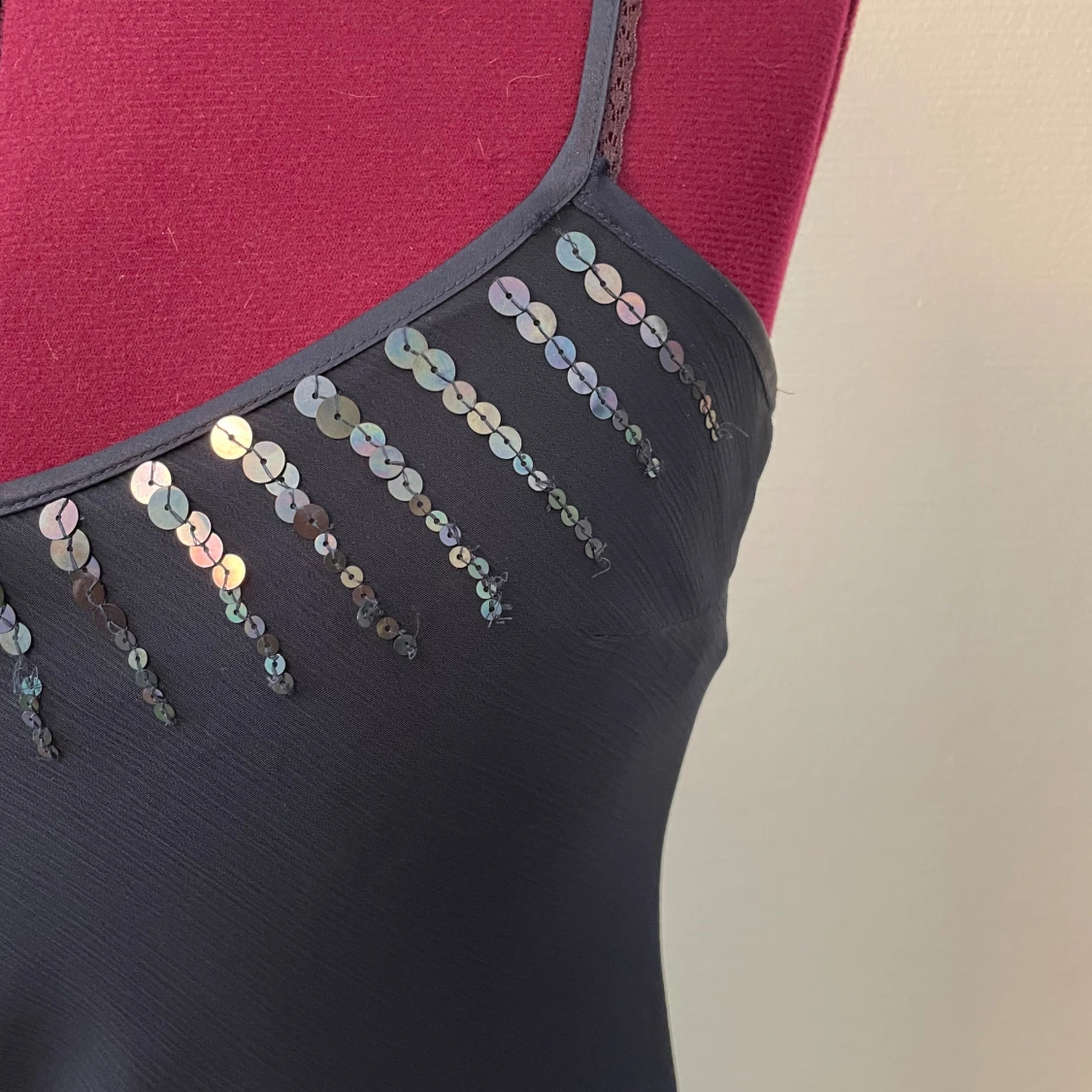 Mörkblå klänning - 90