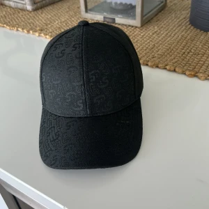 Keps - Helt ny keps från kicksnstuff limited edichen 