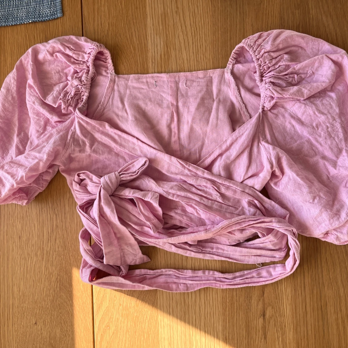 Rosa omlottblus | Gina Tricot | Premium Selection - 91