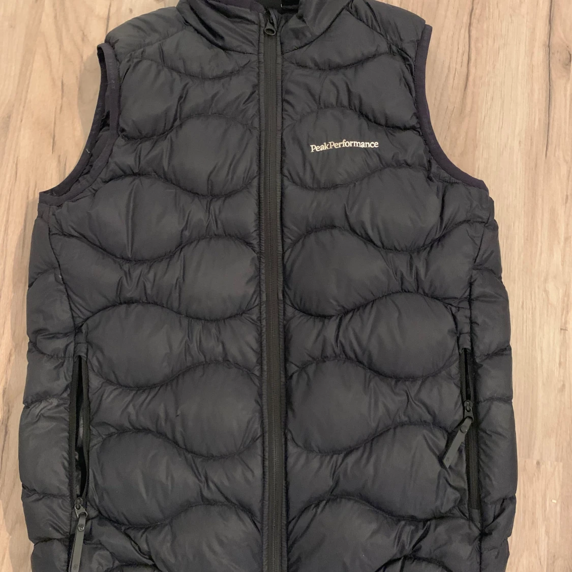 Peak performance väst