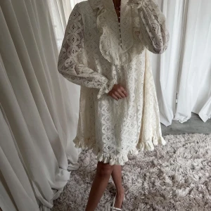 Le Magda - Super fin klänning från Le Magda, använd 1 gång strl S