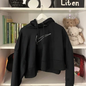 Sport hoodie - Croppad sport hoodie Oanvänd! 