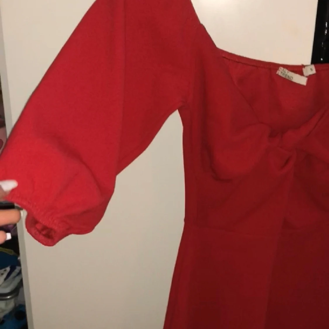Tight röd klänning  - 90