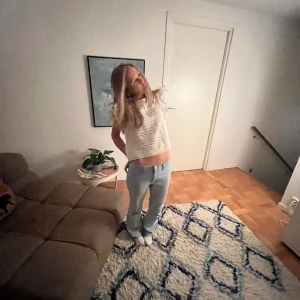 Zara blus ☀️💓 - Jätte fin zara blus till i sommar!☀️☀️ Priset kan diskuteras!💗