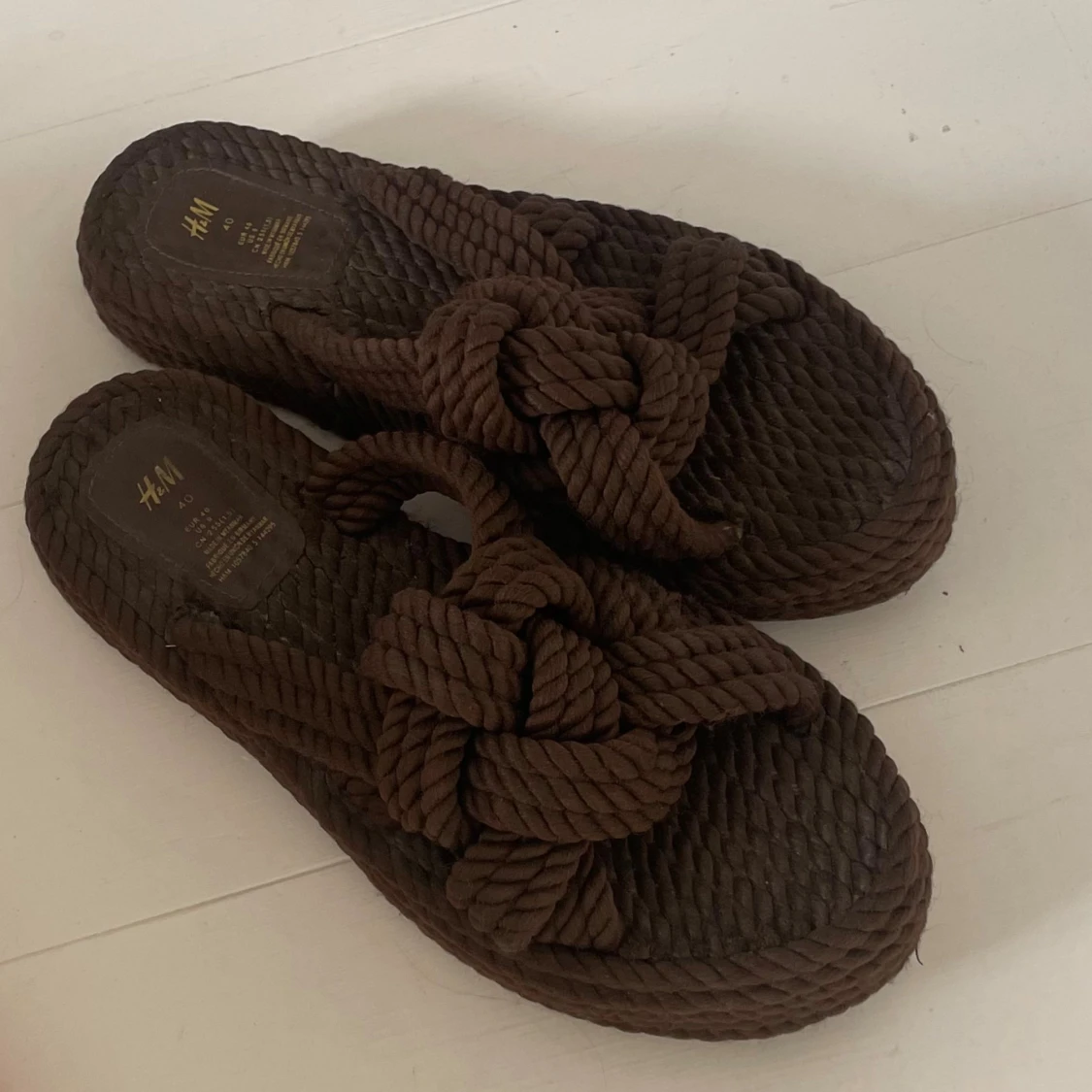 Somriga sandaler - 90