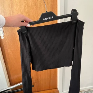 off shoulder topp - Från nelly