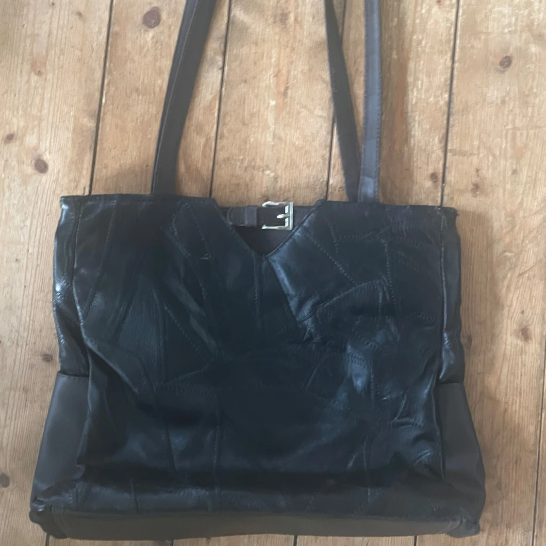 Svart handväskor - 90