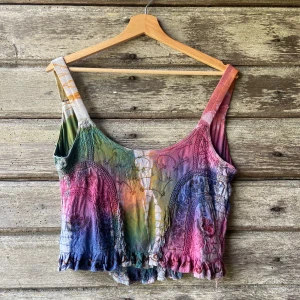 Topp - Asså SÅ fin topp men jag använder den tyvärr inte 😭💔 superfin och skön, den är i viskos! Onesize men skulle säga ca M. Sista bilden är lånad från förra ägaren